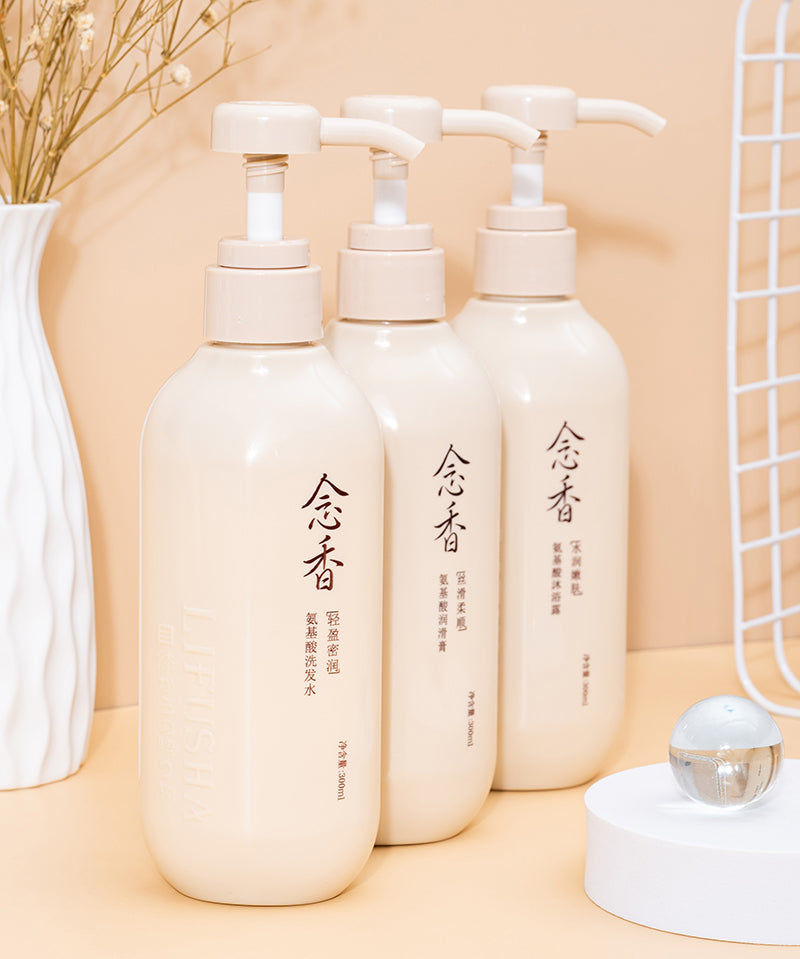 Sakura hair growth shampoo 300 ml (Buy 1 Get 1 Free)